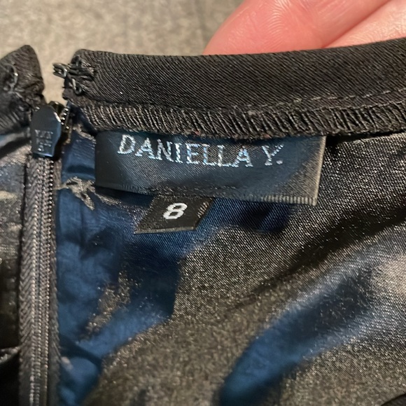 Pencil skirt, EUC, 8 - Picture 5 of 5